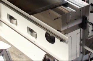 Hydro-Mechanical Ridging